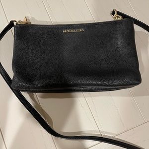 Michael Kors crossbody purse. Used once.